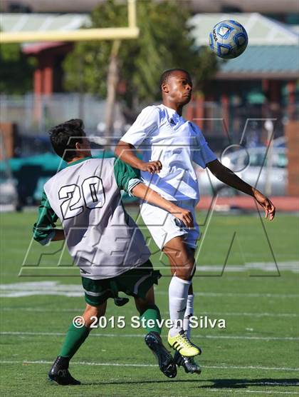 Thumbnail 2 in Sage Hill vs. Coronado (CIF SoCal Regional D4 Semifinal) photogallery.