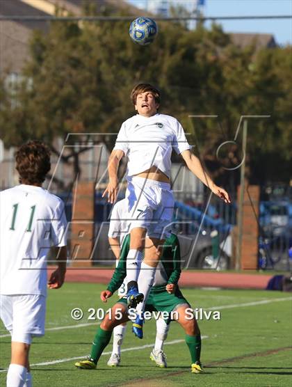 Thumbnail 3 in Sage Hill vs. Coronado (CIF SoCal Regional D4 Semifinal) photogallery.