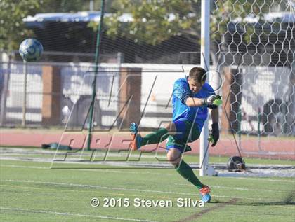 Thumbnail 3 in Sage Hill vs. Coronado (CIF SoCal Regional D4 Semifinal) photogallery.