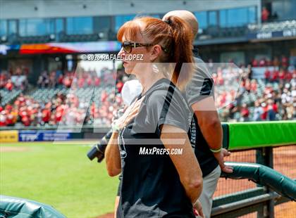 Thumbnail 2 in Gordon vs. Centerville (UIL Baseball 1A State Final) photogallery.