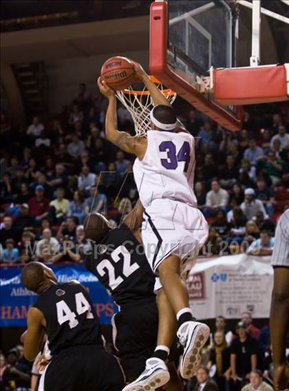 Thumbnail 1 in Forestview vs. Northern Guilford (NCHSAA 3A Final) photogallery.