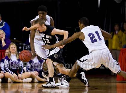 Thumbnail 3 in Forestview vs. Northern Guilford (NCHSAA 3A Final) photogallery.