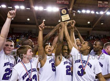 Thumbnail 3 in Forestview vs. Northern Guilford (NCHSAA 3A Final) photogallery.