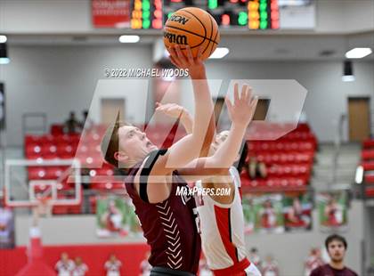 Thumbnail 1 in Farmington @ Gravette photogallery.