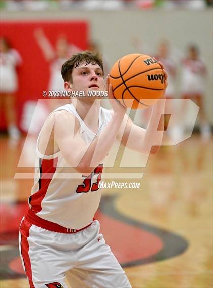 Thumbnail 2 in Farmington @ Gravette photogallery.