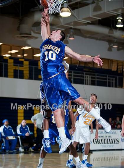 Thumbnail 2 in Bishop Amat vs. Charter Oak (MLK I Have A Dream Classic) photogallery.
