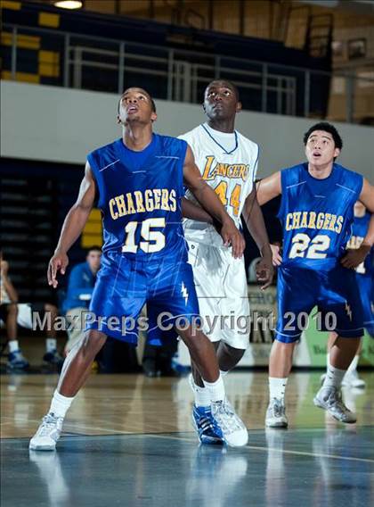 Thumbnail 1 in Bishop Amat vs. Charter Oak (MLK I Have A Dream Classic) photogallery.