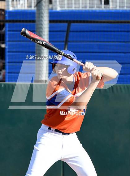Thumbnail 3 in Spring Valley vs Bishop Gorman photogallery.