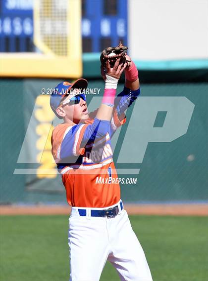Thumbnail 2 in Spring Valley vs Bishop Gorman photogallery.