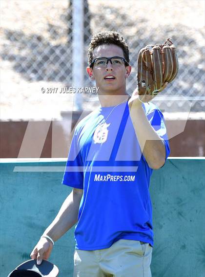 Thumbnail 3 in Spring Valley vs Bishop Gorman photogallery.
