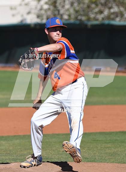 Thumbnail 3 in Spring Valley vs Bishop Gorman photogallery.