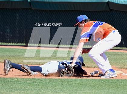 Thumbnail 2 in Spring Valley vs Bishop Gorman photogallery.