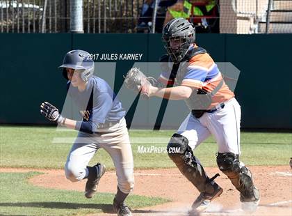 Thumbnail 2 in Spring Valley vs Bishop Gorman photogallery.