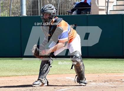 Thumbnail 2 in Spring Valley vs Bishop Gorman photogallery.