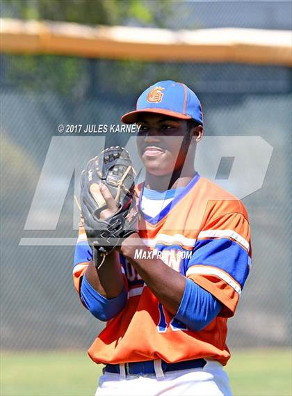 Thumbnail 3 in Spring Valley vs Bishop Gorman photogallery.