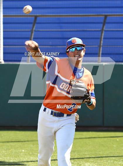 Thumbnail 3 in Spring Valley vs Bishop Gorman photogallery.
