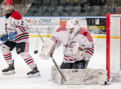 Thumbnail 3 in Manasquan vs Governor Livingston photogallery.