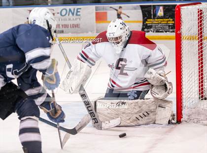 Thumbnail 3 in Manasquan vs Governor Livingston photogallery.