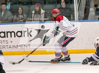 Thumbnail 1 in Manasquan vs Governor Livingston photogallery.