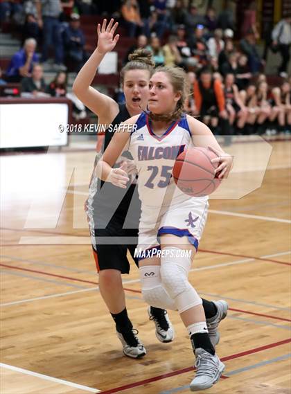 Thumbnail 3 in Briggsdale vs. Kiowa (CHSAA 1A Regional Playoff) photogallery.