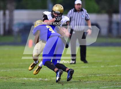 Thumbnail 2 in Bishop Moore vs. Osceola (Spring Scrimmage) photogallery.