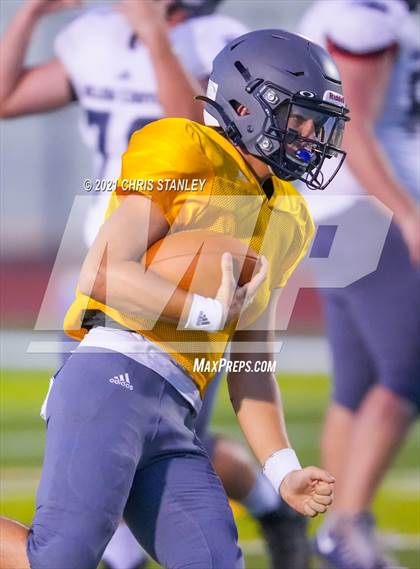 Thumbnail 3 in Willow Canyon @ Mountain Ridge (Scrimmage) photogallery.