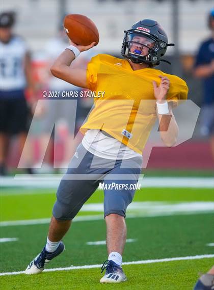 Thumbnail 1 in Willow Canyon @ Mountain Ridge (Scrimmage) photogallery.