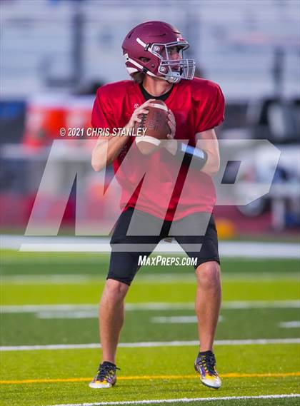 Thumbnail 1 in Willow Canyon @ Mountain Ridge (Scrimmage) photogallery.