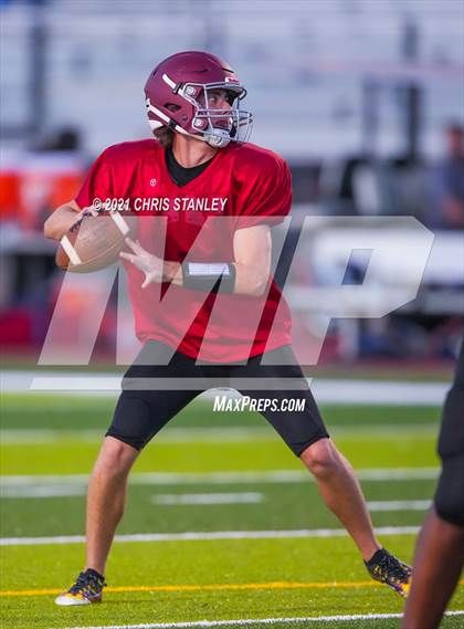 Thumbnail 2 in Willow Canyon @ Mountain Ridge (Scrimmage) photogallery.