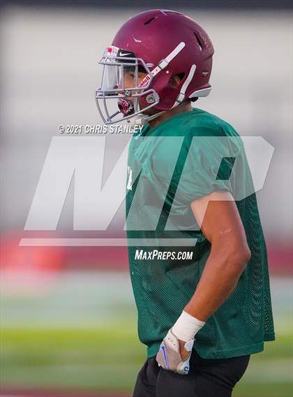 Thumbnail 2 in Willow Canyon @ Mountain Ridge (Scrimmage) photogallery.