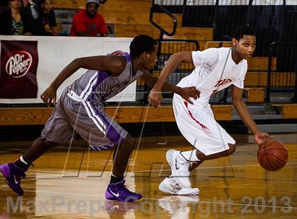 Thumbnail 1 in Taft [William H.] vs Humble (McDonald's Texas Invitational) photogallery.