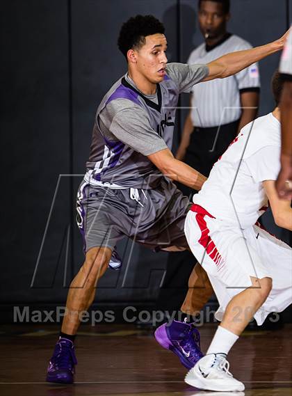 Thumbnail 2 in Taft [William H.] vs Humble (McDonald's Texas Invitational) photogallery.