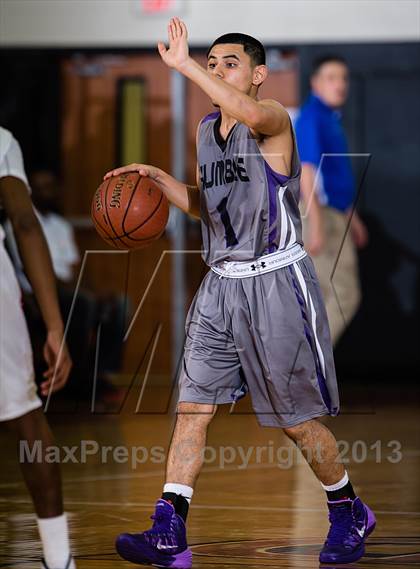 Thumbnail 1 in Taft [William H.] vs Humble (McDonald's Texas Invitational) photogallery.