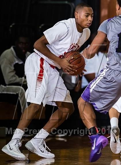Thumbnail 2 in Taft [William H.] vs Humble (McDonald's Texas Invitational) photogallery.