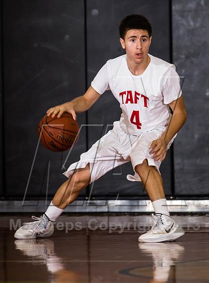 Thumbnail 1 in Taft [William H.] vs Humble (McDonald's Texas Invitational) photogallery.