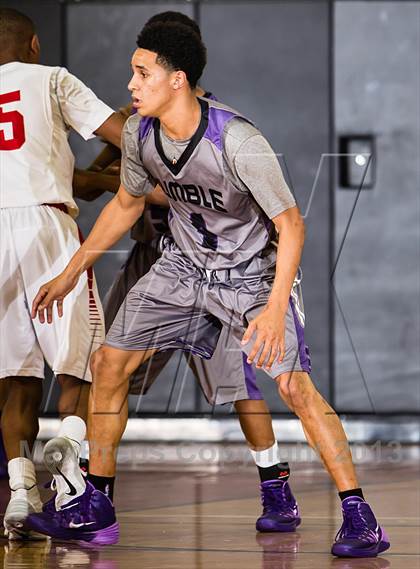 Thumbnail 3 in Taft [William H.] vs Humble (McDonald's Texas Invitational) photogallery.