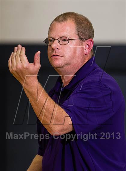 Thumbnail 3 in Taft [William H.] vs Humble (McDonald's Texas Invitational) photogallery.