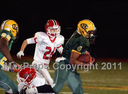 Thumbnail 2 in New Canaan @ New London (CIAC Class L Quarterfinal) photogallery.