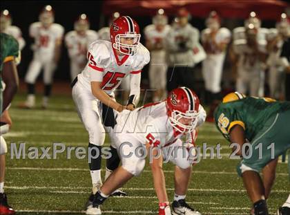 Thumbnail 2 in New Canaan @ New London (CIAC Class L Quarterfinal) photogallery.