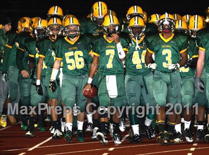 Thumbnail 2 in New Canaan @ New London (CIAC Class L Quarterfinal) photogallery.