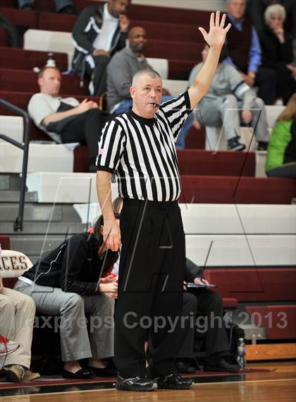 Thumbnail 3 in Archbishop Carroll vs. Long Island Lutheran (Philly-NY Challenge) photogallery.