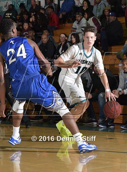 Thumbnail 3 in Capital Christian @ Sheldon (Adidas Challenge) photogallery.