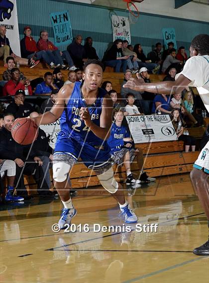 Thumbnail 3 in Capital Christian @ Sheldon (Adidas Challenge) photogallery.