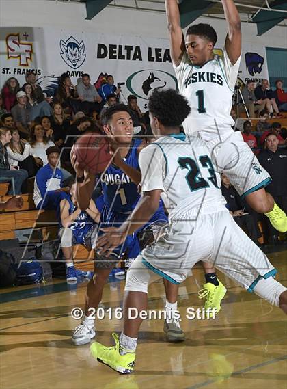 Thumbnail 3 in Capital Christian @ Sheldon (Adidas Challenge) photogallery.
