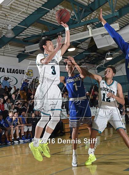 Thumbnail 3 in Capital Christian @ Sheldon (Adidas Challenge) photogallery.