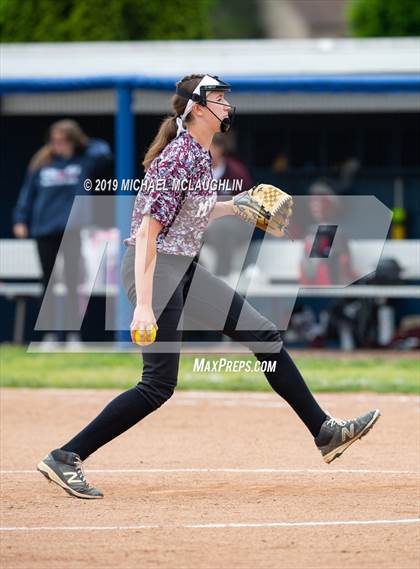 Thumbnail 3 in Division vs Mepham (NYSPHSAA Section 8 Class A Final Game 1) photogallery.