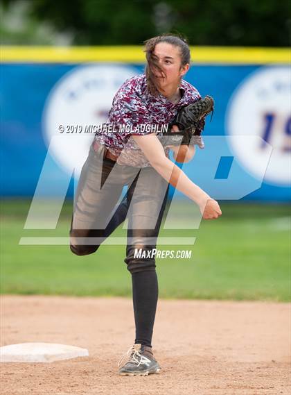 Thumbnail 2 in Division vs Mepham (NYSPHSAA Section 8 Class A Final Game 1) photogallery.