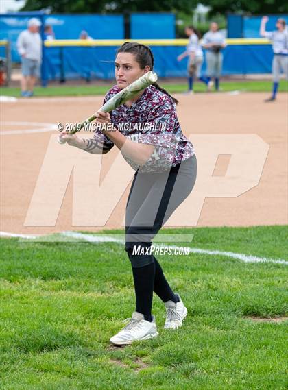 Thumbnail 1 in Division vs Mepham (NYSPHSAA Section 8 Class A Final Game 1) photogallery.