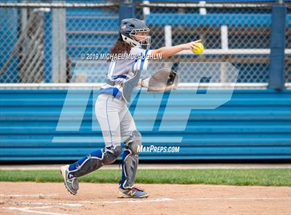 Thumbnail 1 in Division vs Mepham (NYSPHSAA Section 8 Class A Final Game 1) photogallery.