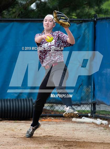 Thumbnail 2 in Division vs Mepham (NYSPHSAA Section 8 Class A Final Game 1) photogallery.